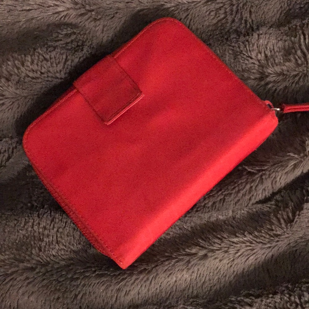 Prada Wallet: Professional Cleaned - image 4